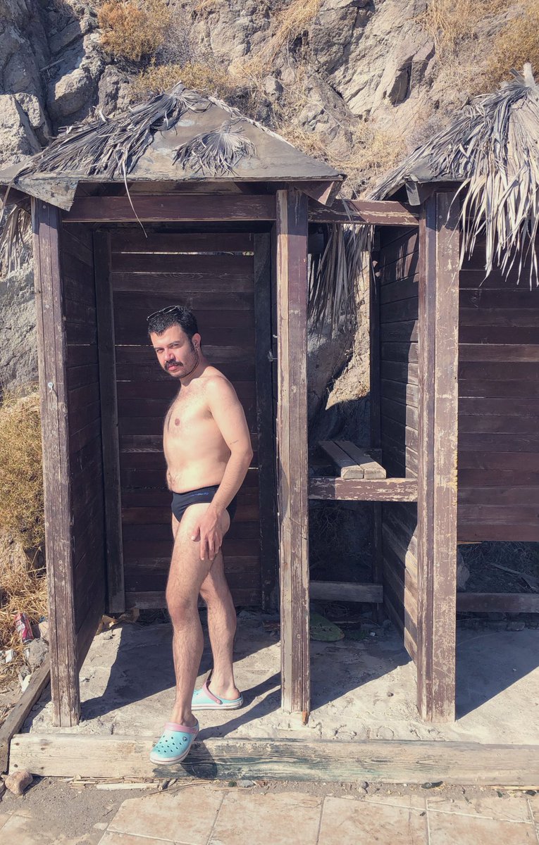 Ay laçoluğuma tikel