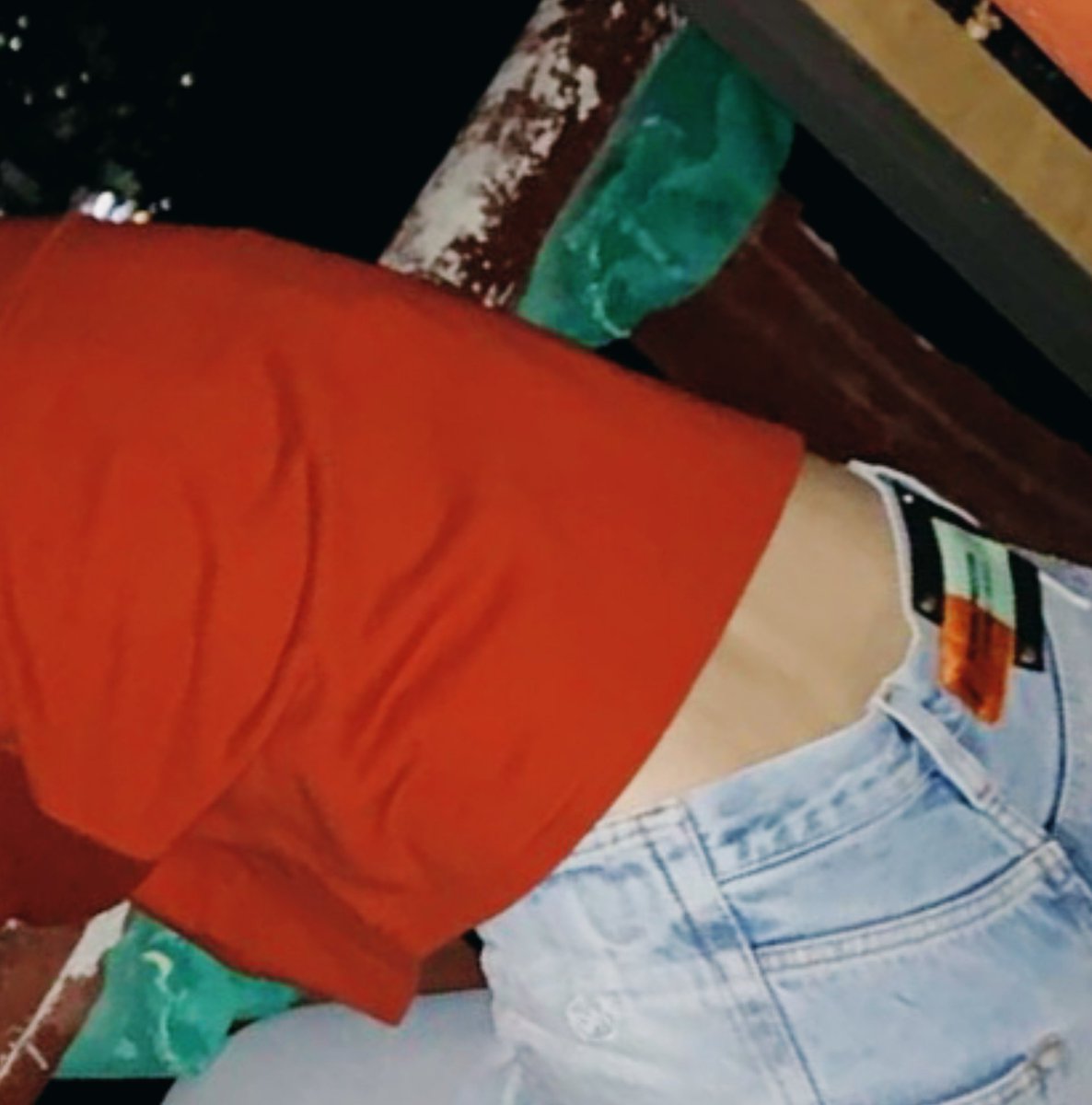 KSEULGIFEED's tweet photo. she's the best view https://t.co/6qLpW7QC40