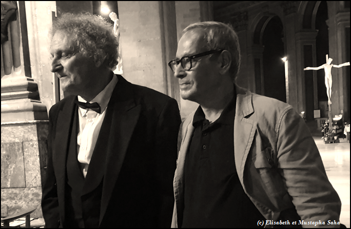mustapha_saha's tweet photo. EGLISE SAINT SULPICE. PARIS. REQUIEM DE MOZART POUR BEYROUTH. HUGUES REINER (CHEF D'ORCHESTRE) ET MUSTAPHA SAHA (SOCIOLOGUE, ECRIVAIN, ARTISTE PEINTRE). #HuguesReiner #SamiaTawil #GuillemetteLaurens #JoachimBresson #JosyaneSavigneau #FerrouzeGadery #EgliseSaintSulpice #Beyrouth https://t.co/pYlzcESIBS