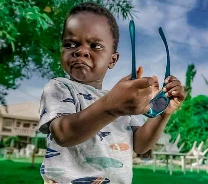 DaRealBae5's tweet photo. @Clicks_SA I know this is a publicity stunt so that we as black South Africans can just easily forgive them but bona they don't seriously mean it🤨🤨

But let me tool🤫🤫🤫 https://t.co/bM87w45oIb
