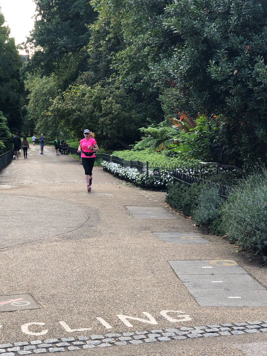 Helen Garth tweet media