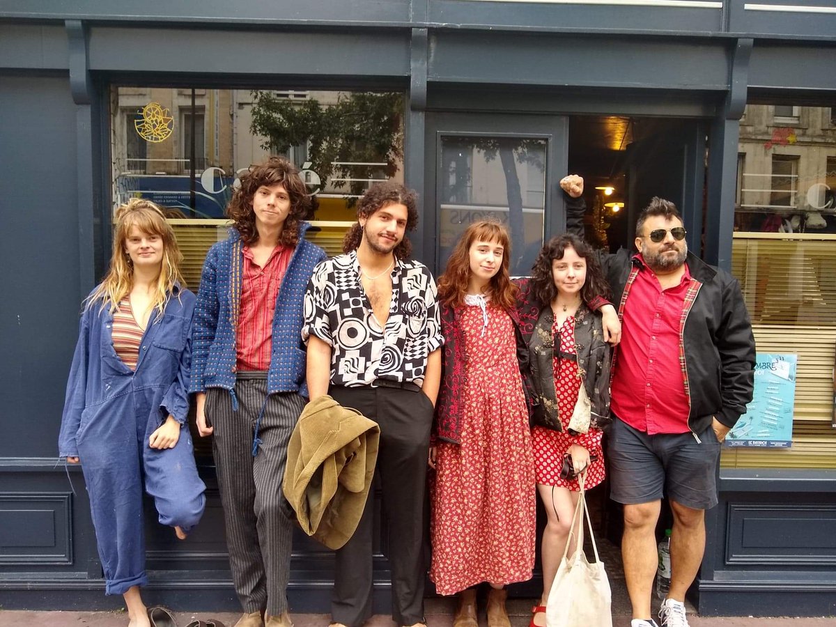 Thanks to <a href="/SUPERSONICparis/">SUPERSONIC</a> and Le Bistrot for a great start to the tour! 🙏