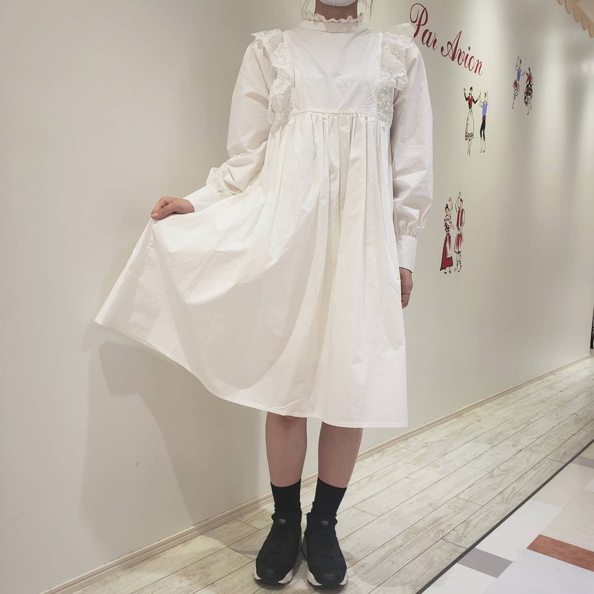 パラビオン川越店 New Arrival 後ろリボンワンピース Off Khk Blk 5 900 Tax バックリボンとフリルが可愛いワンピースが入荷しました୨୧ 皆様のお越し心よりお待ちしております Paravion Fashion Ootd パラビオン川越店