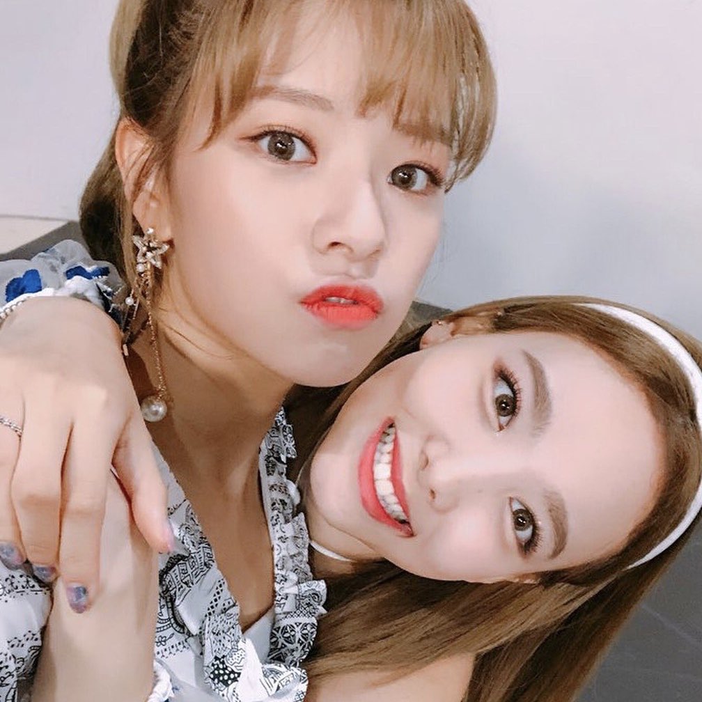 2yeon through the years a thread -