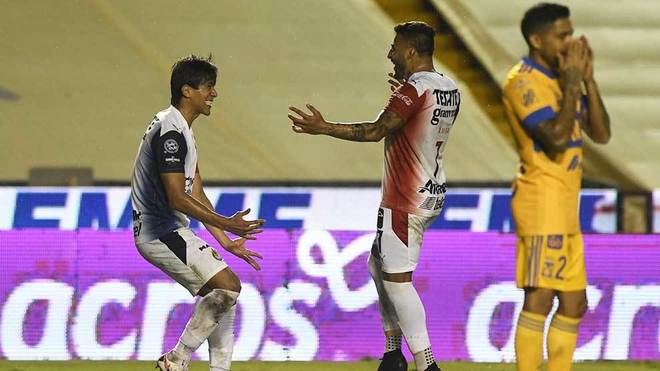 Mundo_Tigres_Mx's tweet photo. 🟡 @TigresOficial 1-3 @Chivas 🔴🏆 @LigaBBVAMX
📝 CRÓNICA

💥 Tigres no levanta cabeza y confirma su mal momento
📷 Imago 7

👇Crónica completa, aquí 👇
https://t.co/r8cCnopUIx

#Tigres #Chivas
 #EstoEsTigres #LigaBBVAMX #Guard1anes2020 #Mexico #Mty https://t.co/0tVyHvHcAi