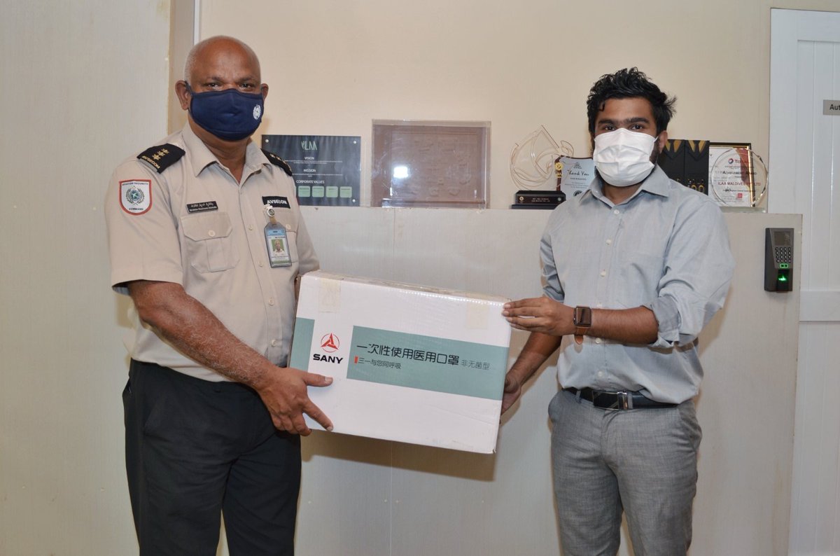 IlaaMaldives's tweet photo. ILAA Maldives in partnership with SANY donated a total of 1000 masks to Aviation Security Command.
We take this opportunity to express our gratitude to those who courageously put their lives on the line every day to serve the people and country. #ILAAMaldives #SANY #AVSECOM https://t.co/ZRnr5dmvFn