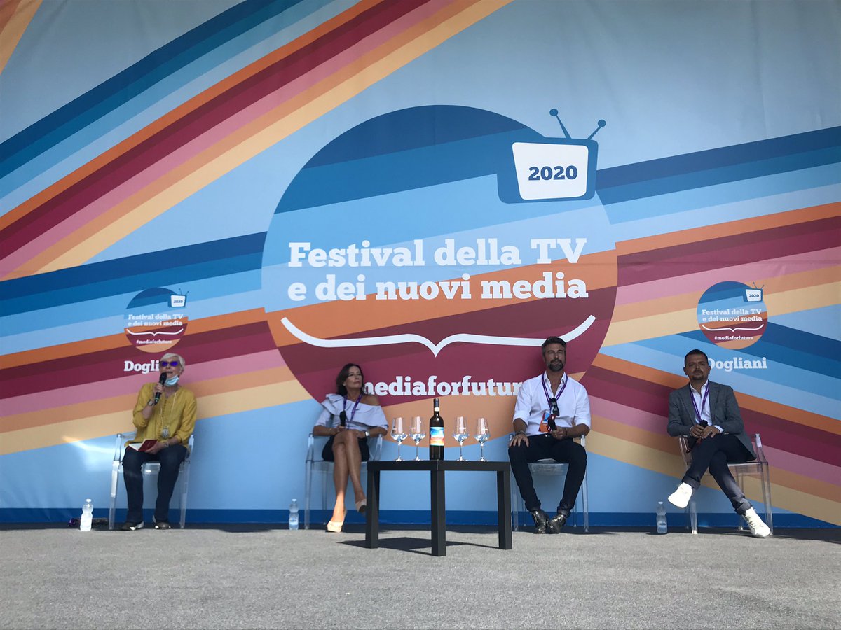 FestivaldellaTv's tweet image. Appuntamento con l’#amore al #FestivaldellaTv 🧡
@flaviomontrucch #primoappuntamento, Nada Loffredi #matrimonioaprimavista e Gesualdo Vercio di @realtimetvit dialogano con Alessandra Comazzi #ftv2020 #mediaforfuture
