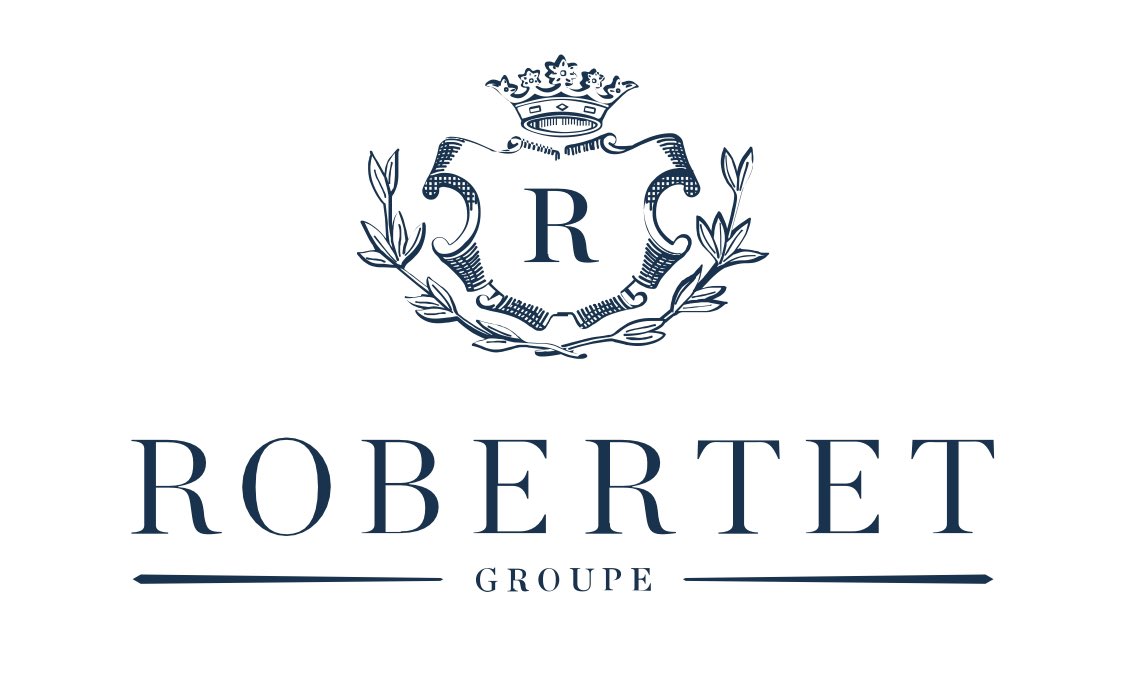 Grasse has been at the center of the global perfume industry for at least 3 centuries but the story of Robertet starts in 1850. Jean-Baptiste Maubert and another partner then built a factory, later acquired by Paul Robertet in 1875, which is the foundation of today’s company.