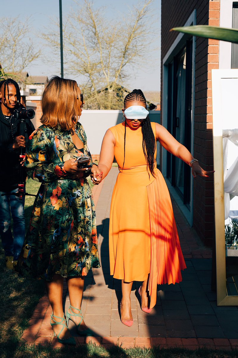 Boity's tweet photo. I managed to pull off a beautiful surprise birthday party for my Mom yesterday. 💃🏾💃🏾✨✨😁😁It was literally the perfect day. 😭😍❤️ https://t.co/mrymJWrSuJ