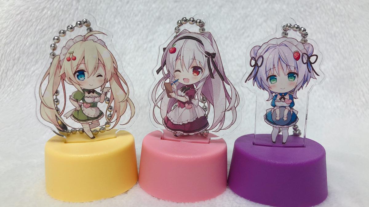 mirai_soft's tweet photo. 【商品紹介３】
今週はBar Honestさんとのコラボ商品、アクリルボトルチャームをご紹介❗️通販でのお取り扱いは初です👏
ボールチェーンが付属されているので、身近の物に付けるも良し、お部屋に飾ったりするも良し👍
是非ご活用くださいください💚❤💙
#宿ガル #mirai　
💫https://t.co/g13ESVNnDV https://t.co/et8Rt596fH