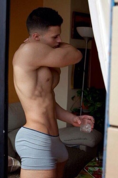 top_alfa's tweet photo. #alfa #top #gaytop #rusgay #gay #men #гей #топгей #верх https://t.co/Y0rnqQcYV4