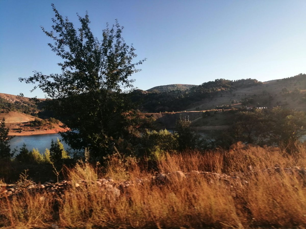 "Her Eylül bir başlangıç
Seç bir Eylül gel, sıra sende..."