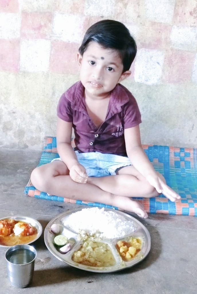 WCDOdisha's tweet photo. All essential activities under #ICDS (Intigrated Child Development Services) such as #GrowthMonitoring of children, #HotCookedMeals for preschool children π§ , #IFASupplementation and counselling of #AdolescentGirls π are continuing uninterrupted in the districts.
#OdishaCares https://t.co/6F4DWtEqWV