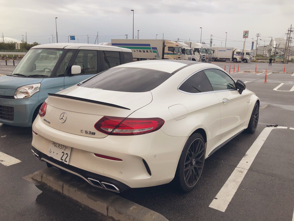 Business1932's tweet photo. AMG C63S 鬼の速さ🚘笑 https://t.co/TXTra2ZNsK