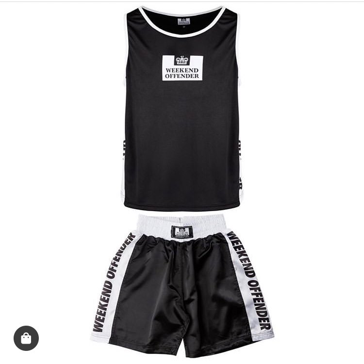 New addition to our sporting goods range - boxing vest and shorts. bit.ly/tw-WeekendOffe… #weekendoffender #newstock #sportinggoods #boxing