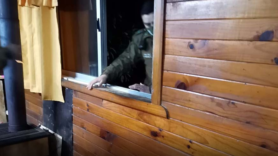 Asaltan la central de alarmas de bomberos en Collipulli y agreden a operadora.
bomberos.cl/contenidos/hom…