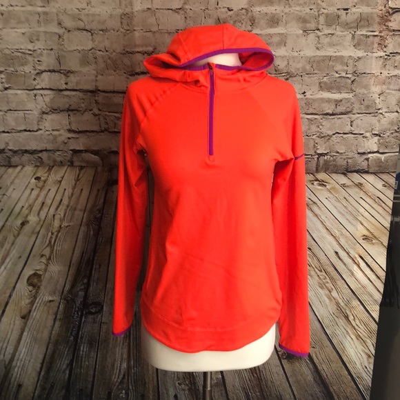 So good I had to share! Check out all the items I'm loving on <a href="/Poshmarkapp/">Poshmark</a> from @alinyshka11civ #poshmark #fashion #style #shopmycloset #prada #ralphlauren #nike: posh.mk/Kzn6RCbGy9