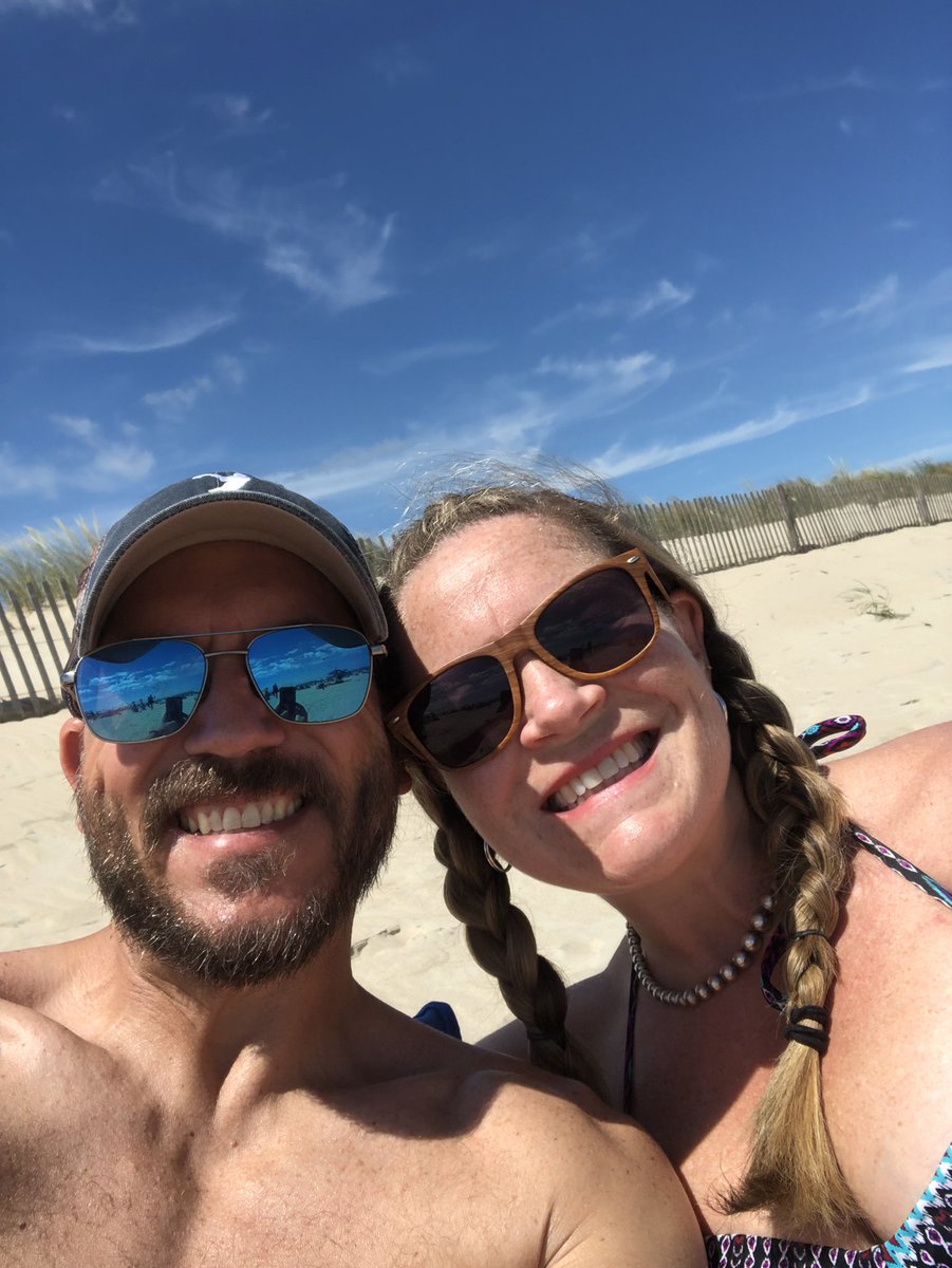 A couple days of beach vibes. ⁣
⁣
☀️🌊☀️⁣
⁣
#chillin⁣
#toesinthesand⁣
#beachbound⁣
#sunshine⁣
#lastbitofsummer