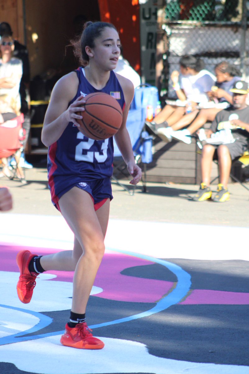 NoBoyzAllowedBB's tweet photo. The Extravaganza Continues Start Time 9am With Yesterday’s Player Of The Day @PaulinaParis14 & Her BSAK Team Come Out &Watch Her Go!! @BryanParis3 @NJLadiesHoops @NYGHoops @ExaminerNJ @Dlolo99 @TerrenceBellam4 @najeedurant #GreatCompetition #GoodFood #GreatPeople #EnjoyableEvent https://t.co/rF4bwOAfuT
