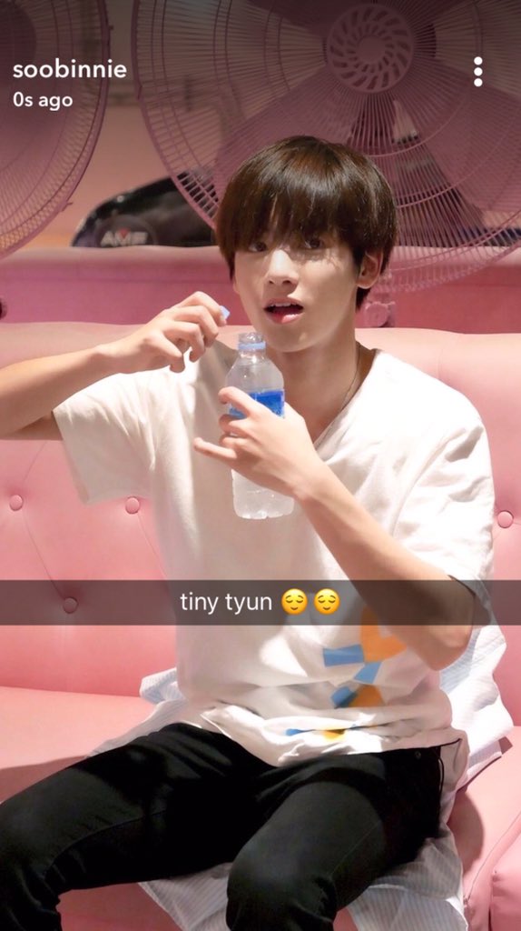 43. mayhaps i am a taebinist now 