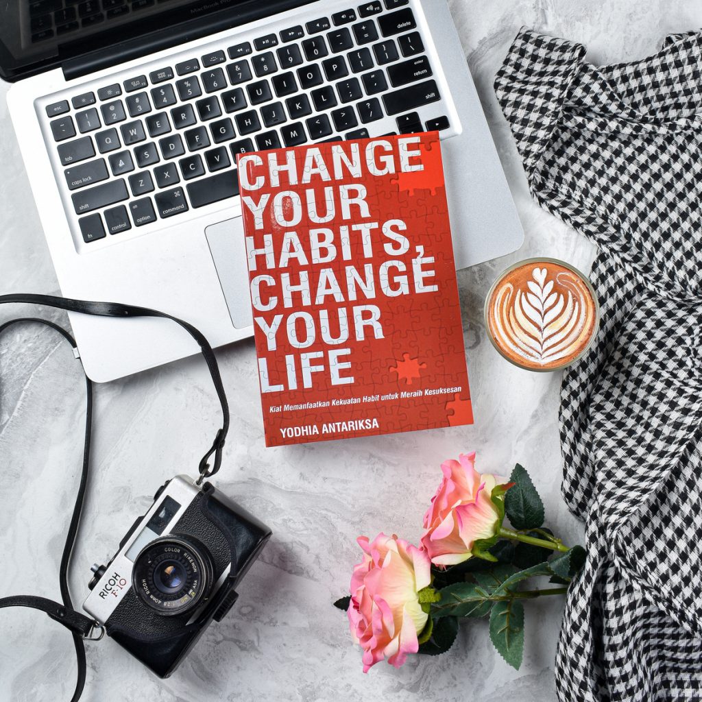 Strategi_Bisnis's tweet photo. Btw, ulasan lebih renyah dan super praktikal ttg Cara Bangun Good Habits ada dalam buku ini. Pakai bahasa Indonesia isinya. 

Anda bisa dapatkan buku bagus ini via web admin di :

https://t.co/ppfbMu0zs5
https://t.co/ppfbMu0zs5 https://t.co/9bFglLFUJ0