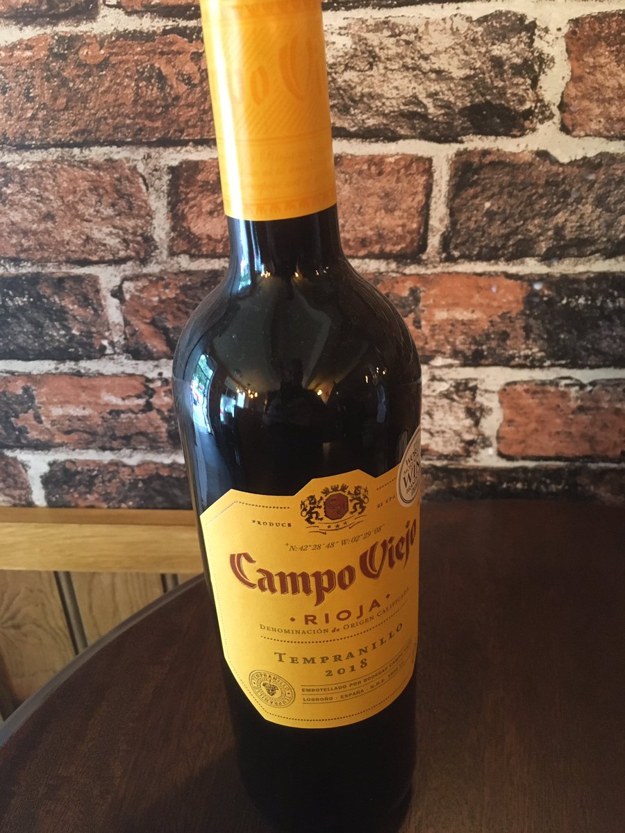 All wine is a tenner a bottle every Sunday 🍷 
Just sayin 👀