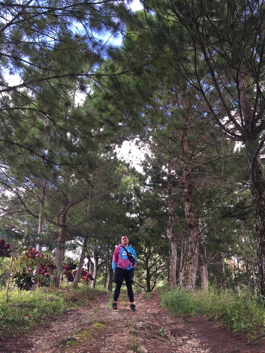 PapiGerger's tweet image. Du.ol natas langit