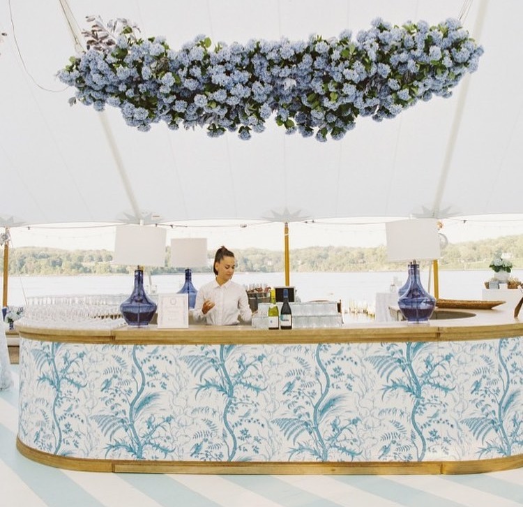 BrunschwigFils's tweet photo. Cheers to a long weekend! https://t.co/hJxw6P4cvJ #GoodDesignIsForever #strawberrymilkevents
-
-
Photography: #bonniesenphotography https://t.co/wog0KdHbjJ