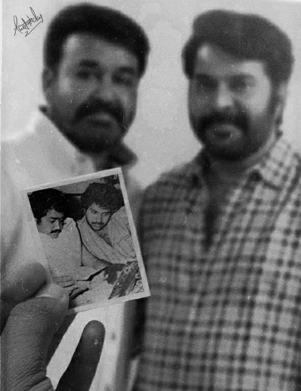 ThejasKDas1's tweet photo. The Performer ! 
The Actor ! 
The Mega Star !
The Face of Indian Cinema !
Advance Happy Birthday Mammukka ! 👑

#fanboyforever  #HappyBirthdayMammukka

#HappyBirthdayMammukka https://t.co/HcCsWdBdPk