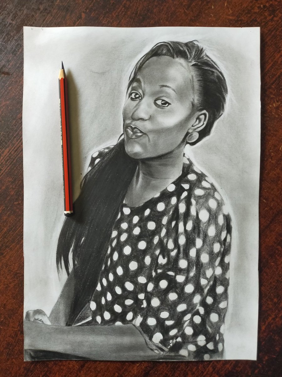 DrayTalented's tweet photo. #KOT kindly retweet my work. My next client might be in your TL. Contact me on 0798997642 or DM for more info. Get yours or your loved ones a portrait today.  

Magoha Kikuyu Tanzania Ruto Raila  Nairobi https://t.co/zvH82ZjfjS