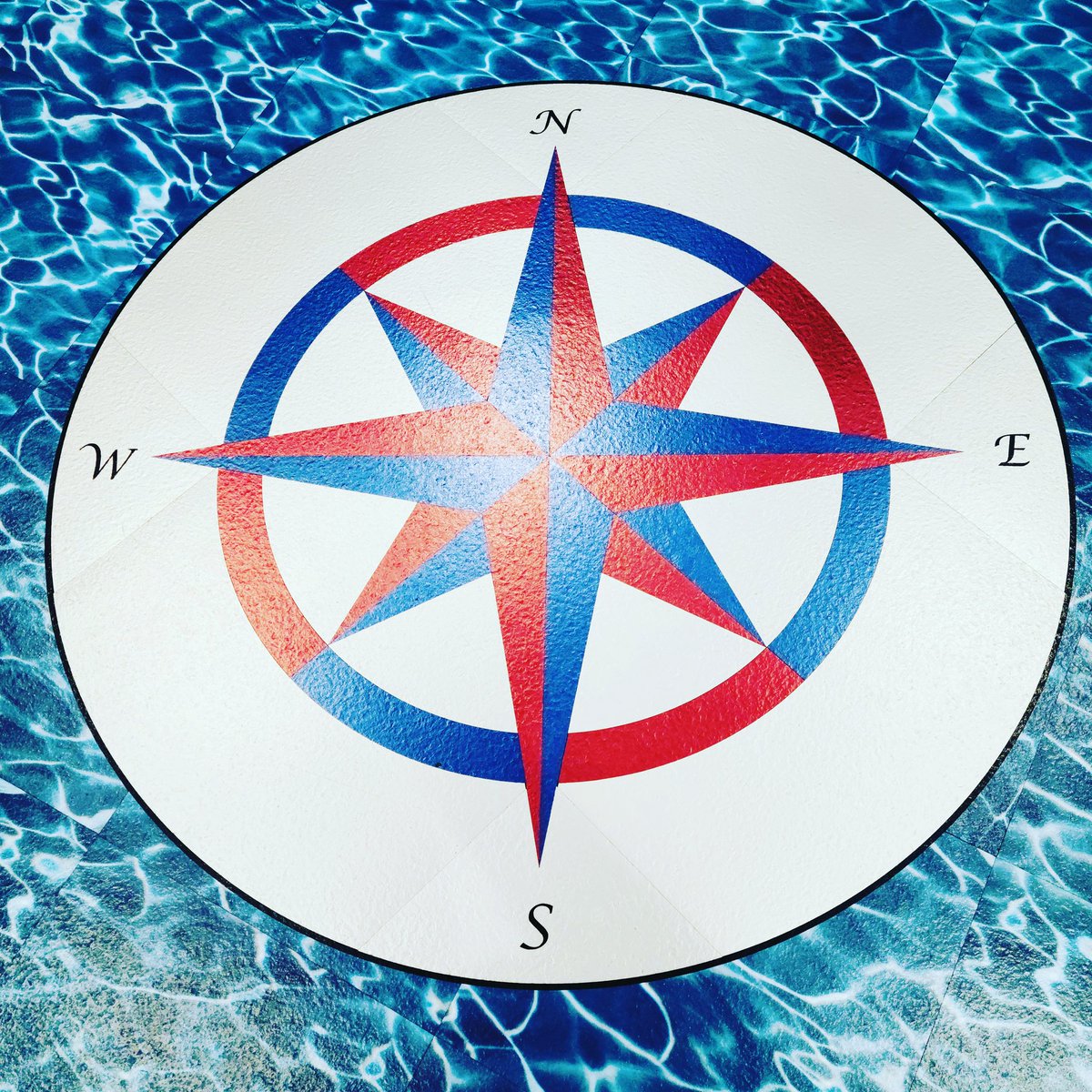 Chart your course to the Fisheries Museum of the Atlantic today! We are open 10 am to 5 pm. It's a beautiful day in the Lunenburg waterfront! pic.x.com/FWKa47PtAp