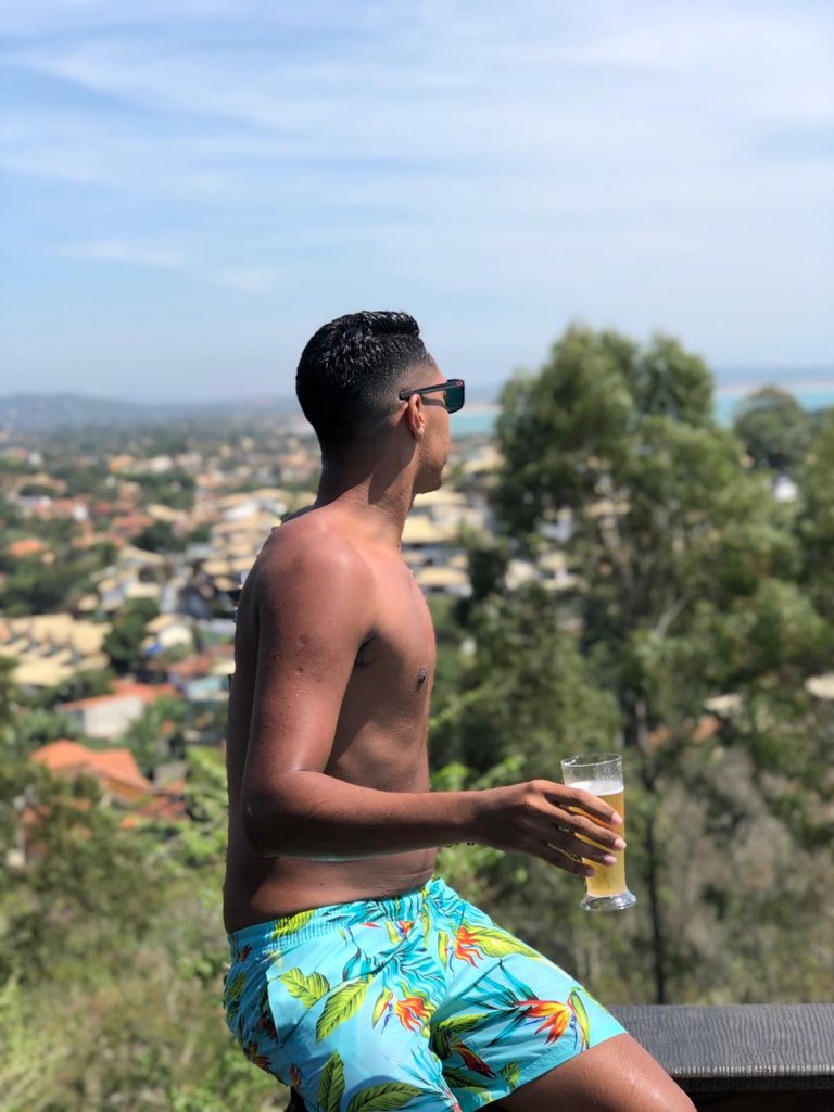 Macchado777's tweet photo. Pai tá On 😅🙏🏾🔮 #búzios #paz #pcima https://t.co/rkzHAPd4uz