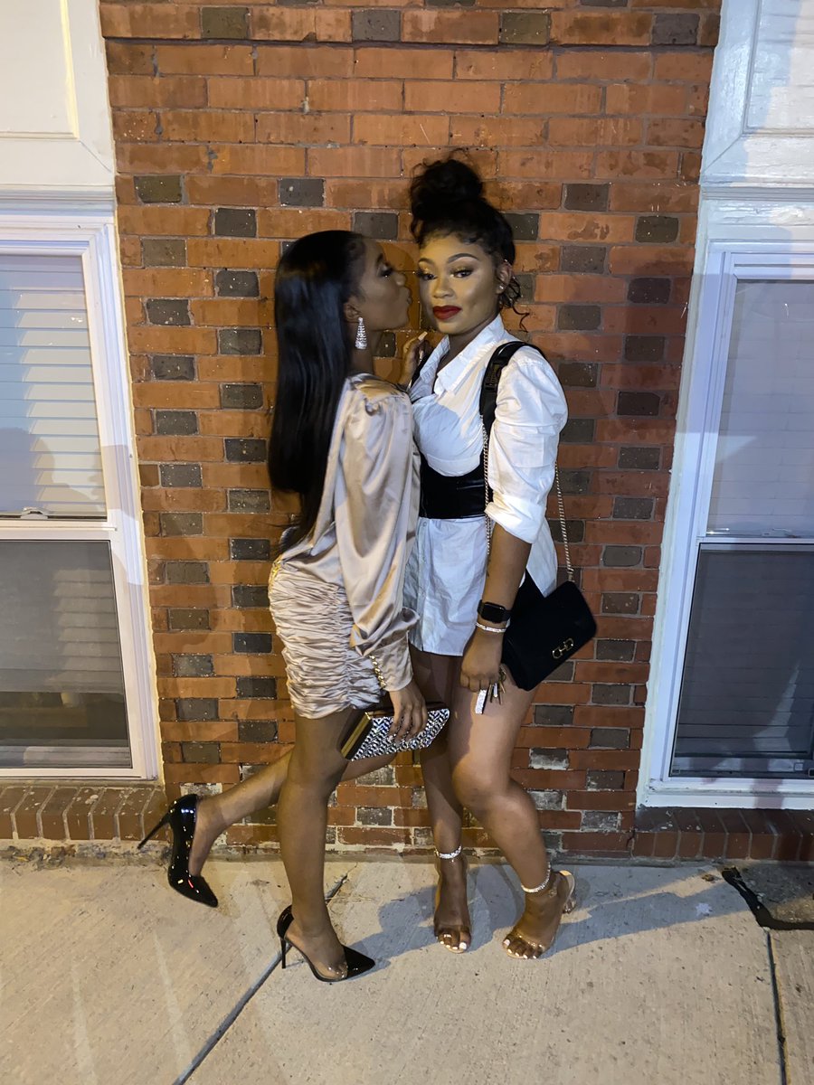 therealmyalynnn's tweet photo. Come party with Barbie💋 #lastnightsfun https://t.co/d9WCP9VKER