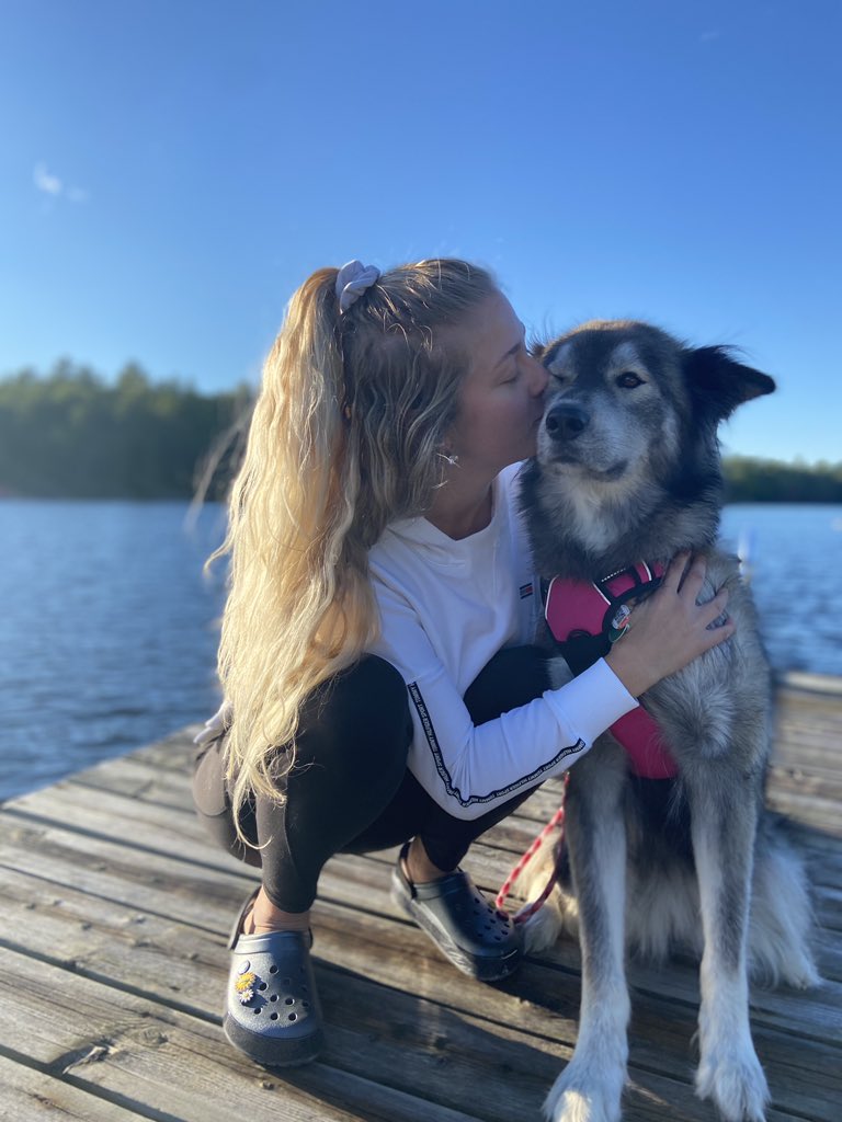 jessmaier_'s tweet photo. galpal🐶🥰 https://t.co/WnfA1wj2u0