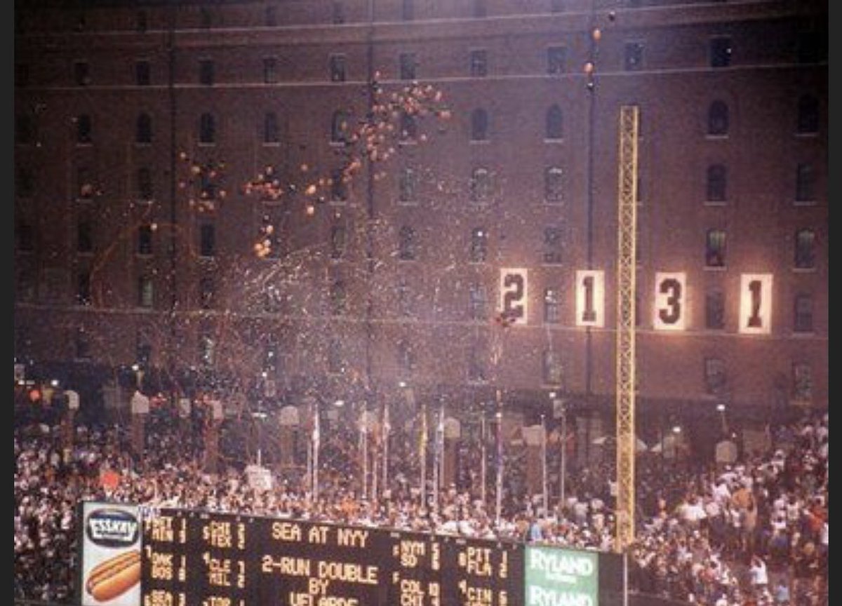 MLB Cathedrals tweet media