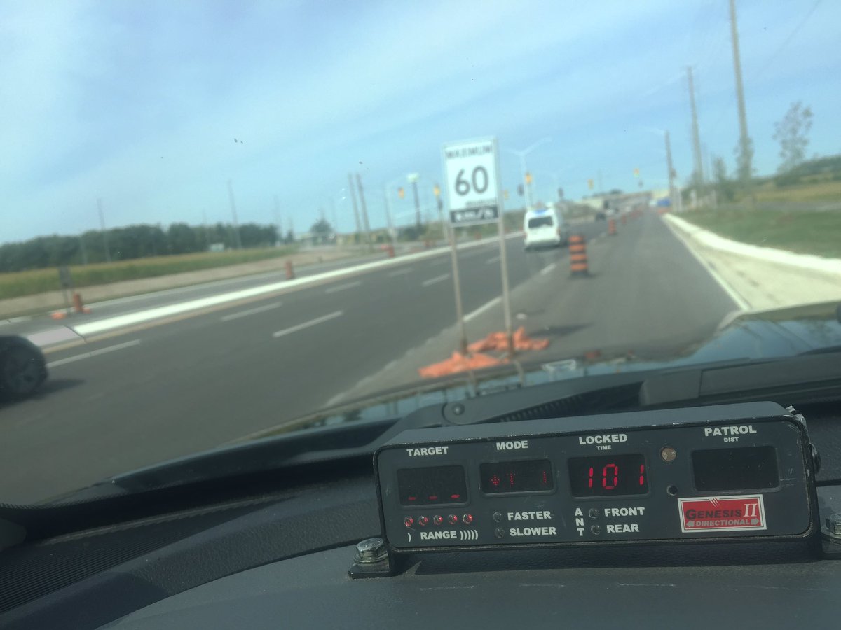 CstTaraso9345's tweet image. 101 in a 60 construction zone.  Not a good idea.  Driver stopped and charged accordingly. $317/4pt ticket. #ProjectSafeStart #RoadSafety