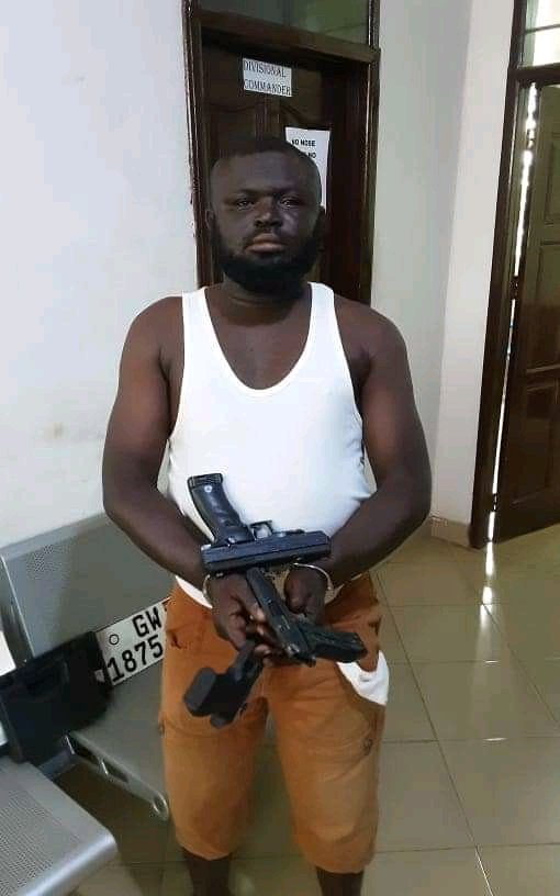 Notorious armed robber, who has been terrorizing people of Tema, finally arrested in Tamale. 