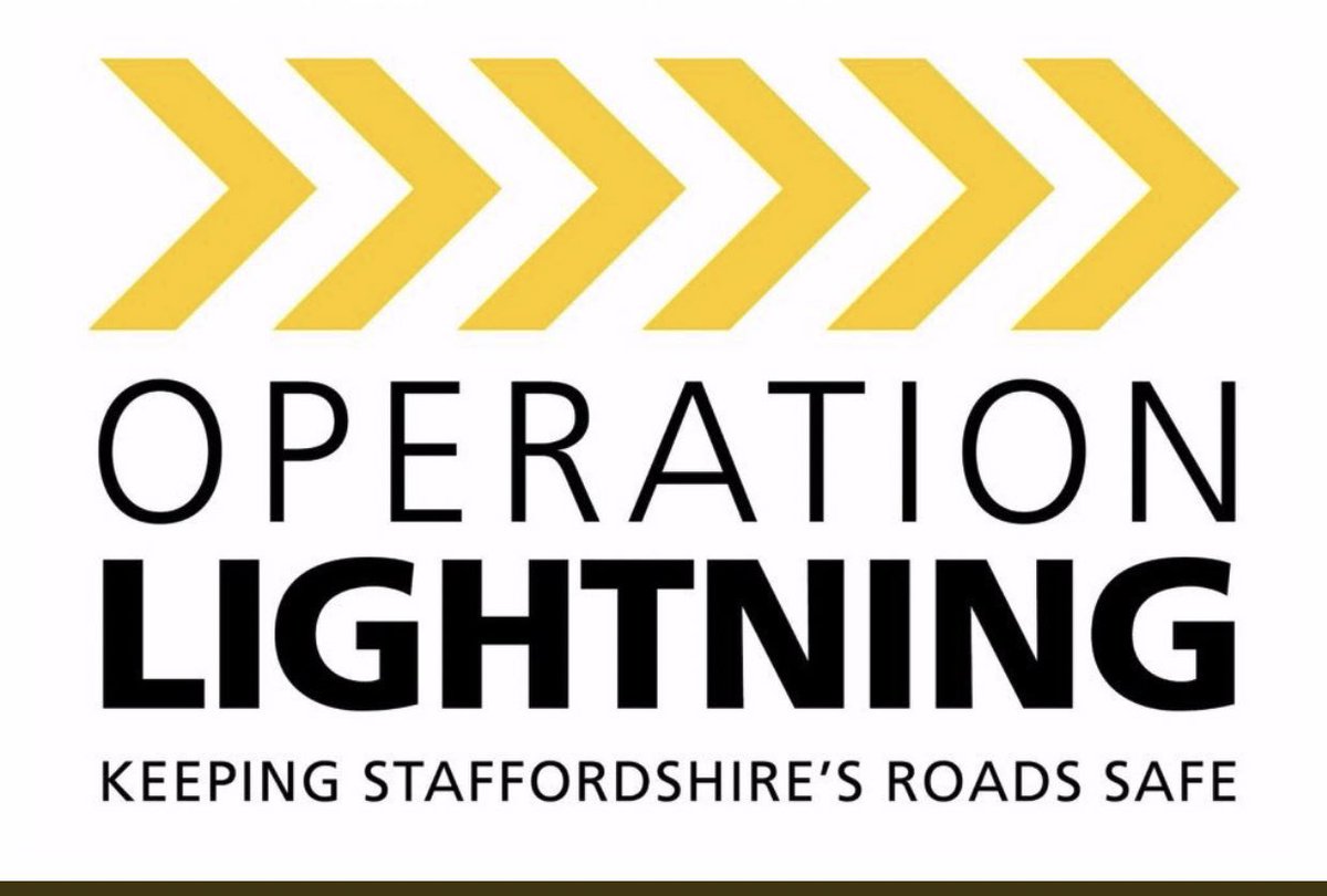 PoliceDogCooper's tweet photo. PD Cooper keeping his eyes on the road assisting with #operationlightning
Focusing on the fatal 4
🚙 speeding
📵 mobile phone use
🍺 drink and drug use
🙅🏻♂️ not wearing a seatbelt
Keeping Staffordshire roads safe 🐾🐾 @StaffsDogs https://t.co/nceZFfthGX