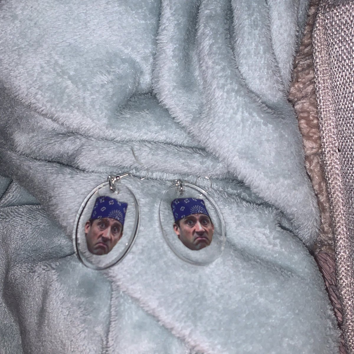 tobery_emily's tweet photo. I am dead at the earrings I just made. love prison mike https://t.co/VE4Z6ZTJ6b