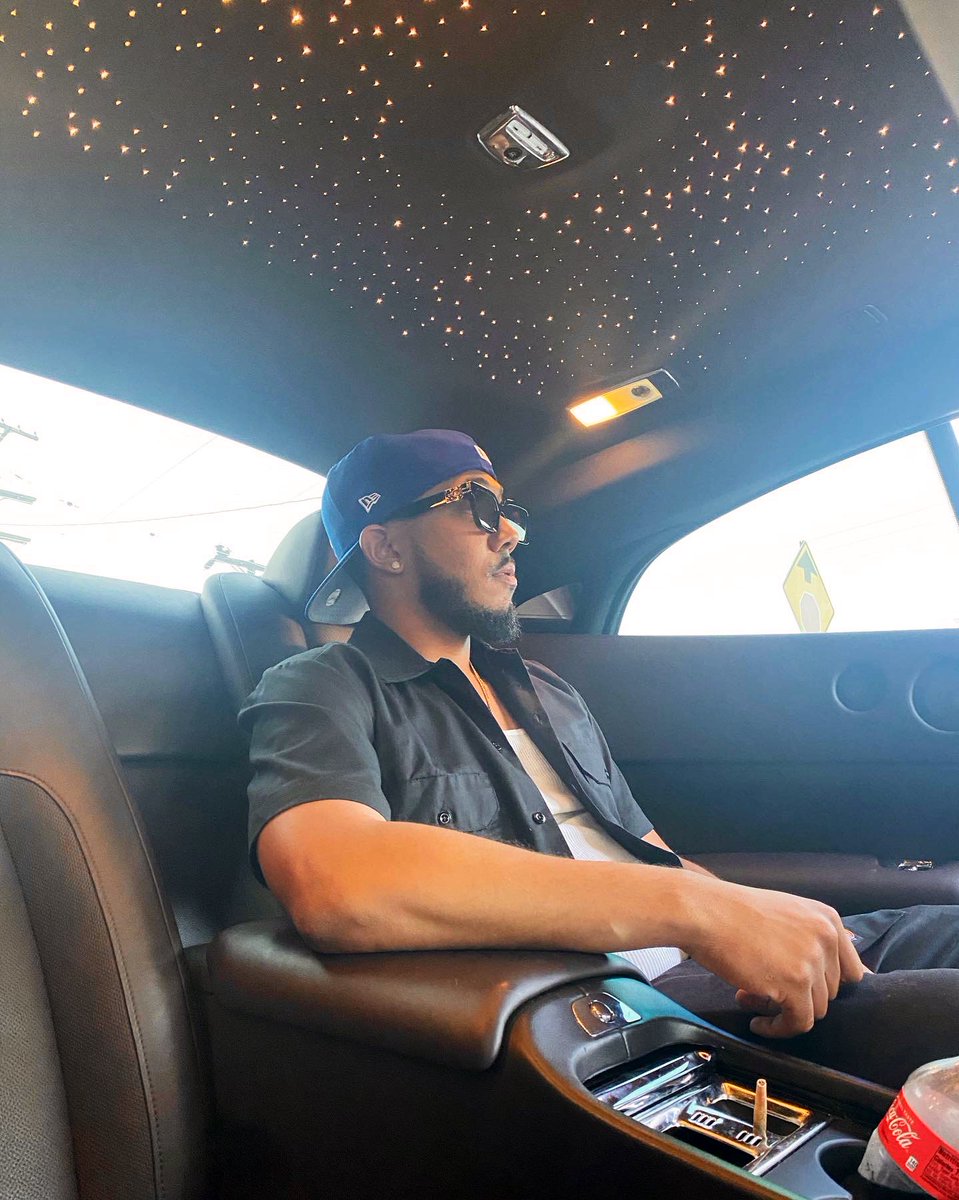 DjDeekidd's tweet photo. “Aye bruh take this off guard pic for me” 😂 https://t.co/gtVTzuVjAG