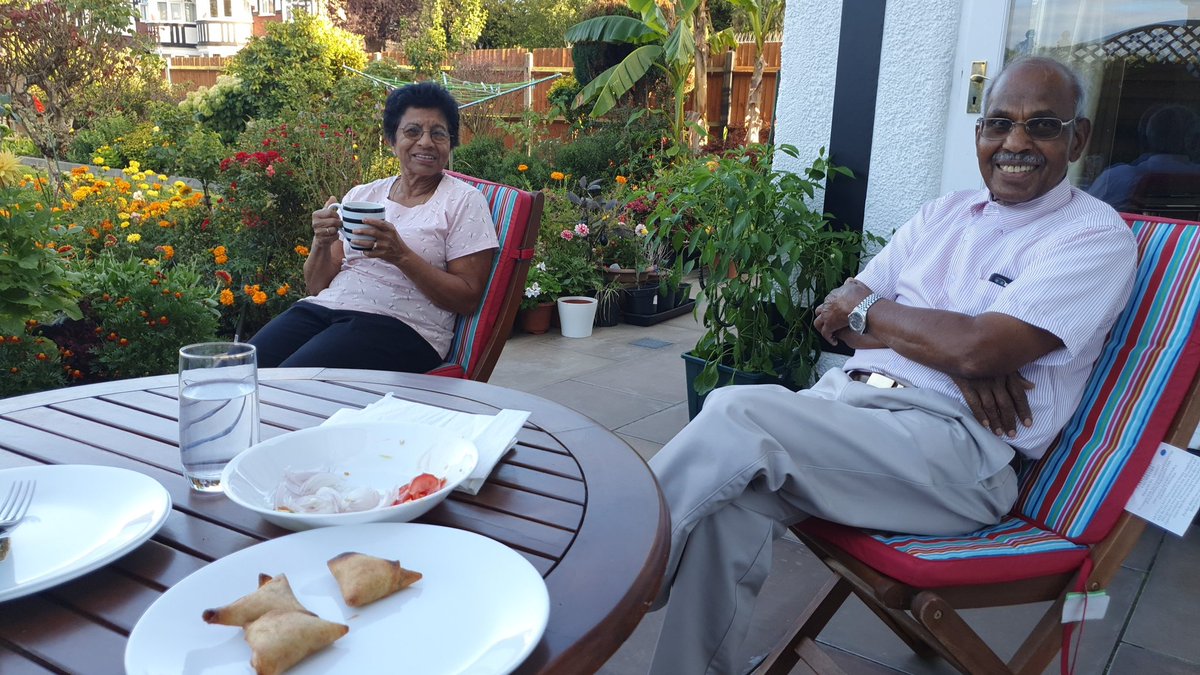 Right got to have a socially distanced samosa ... errrrr ... visit with my parents.