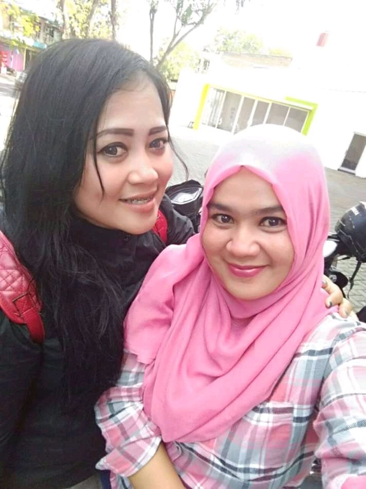 bima24963467's tweet photo. lihat teman mama aku jadi sange https://t.co/oTX3EK3WD8