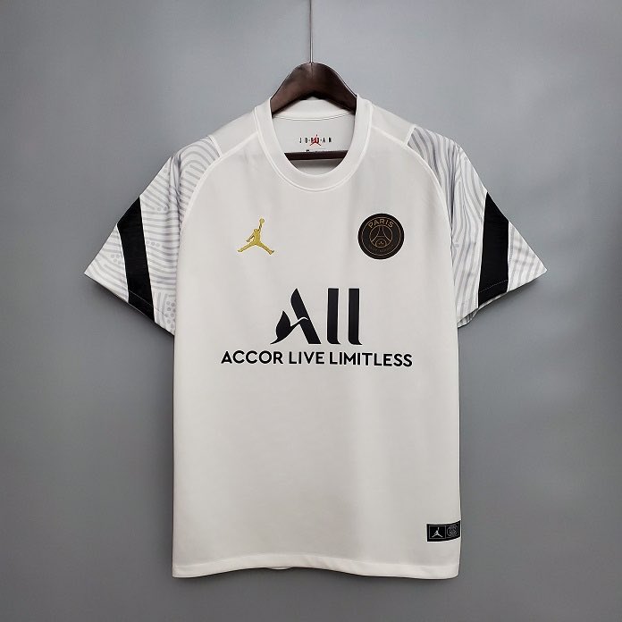 I've never seen a club with this much drip, absolute fire man.