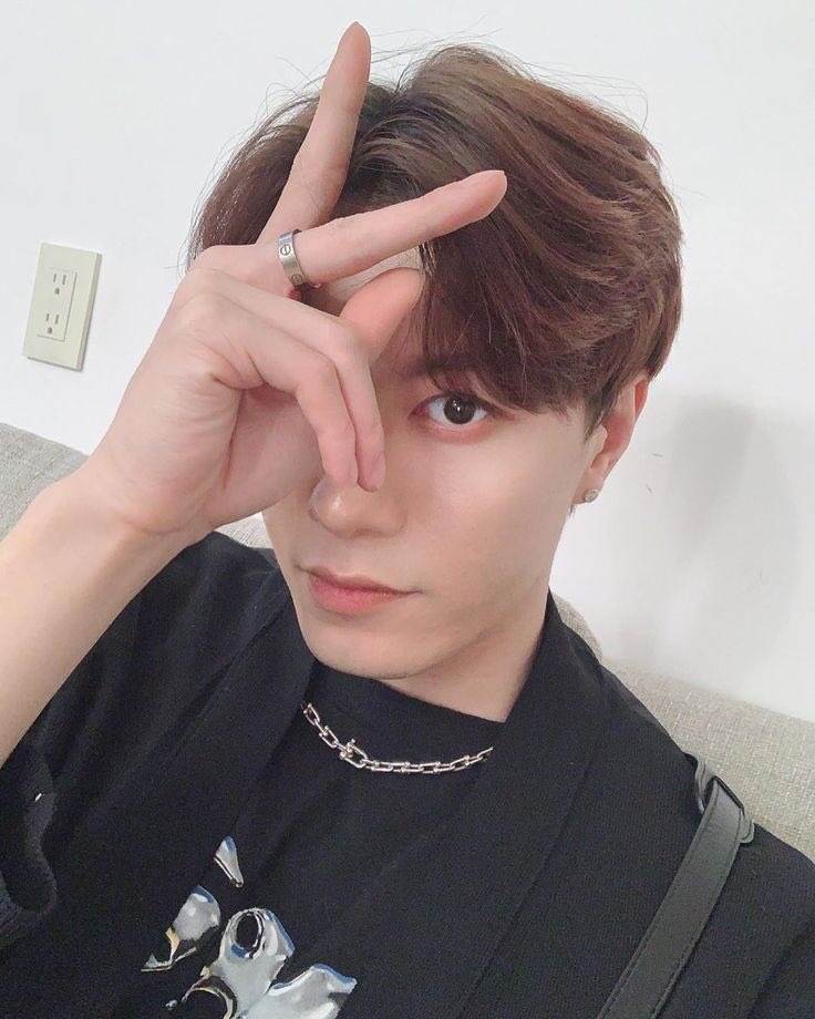 poisonedVAV's tweet image. 我最喜欢的中国人生日快乐❤️ Happy birthday to my favorite Chinese!! #HAPPYJACOBDAY #HAPPYBIRTHDAYJACOB #Jacob #HAPPY_COBI_DAY @twt_VAV @VAV_official