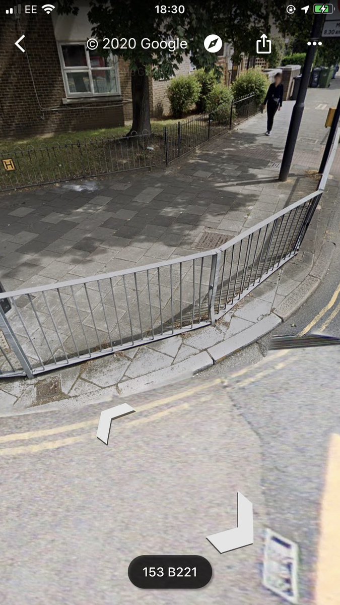 lambertroadsw2's tweet photo. Hi @thameswater There is a huge leak of water on the corner of Acre Lane and Bedford Road SW2. It’s been there for 4 days now. Can you have someone sort it out. What a huge waste of water. Thank you. https://t.co/eonyVixSBD