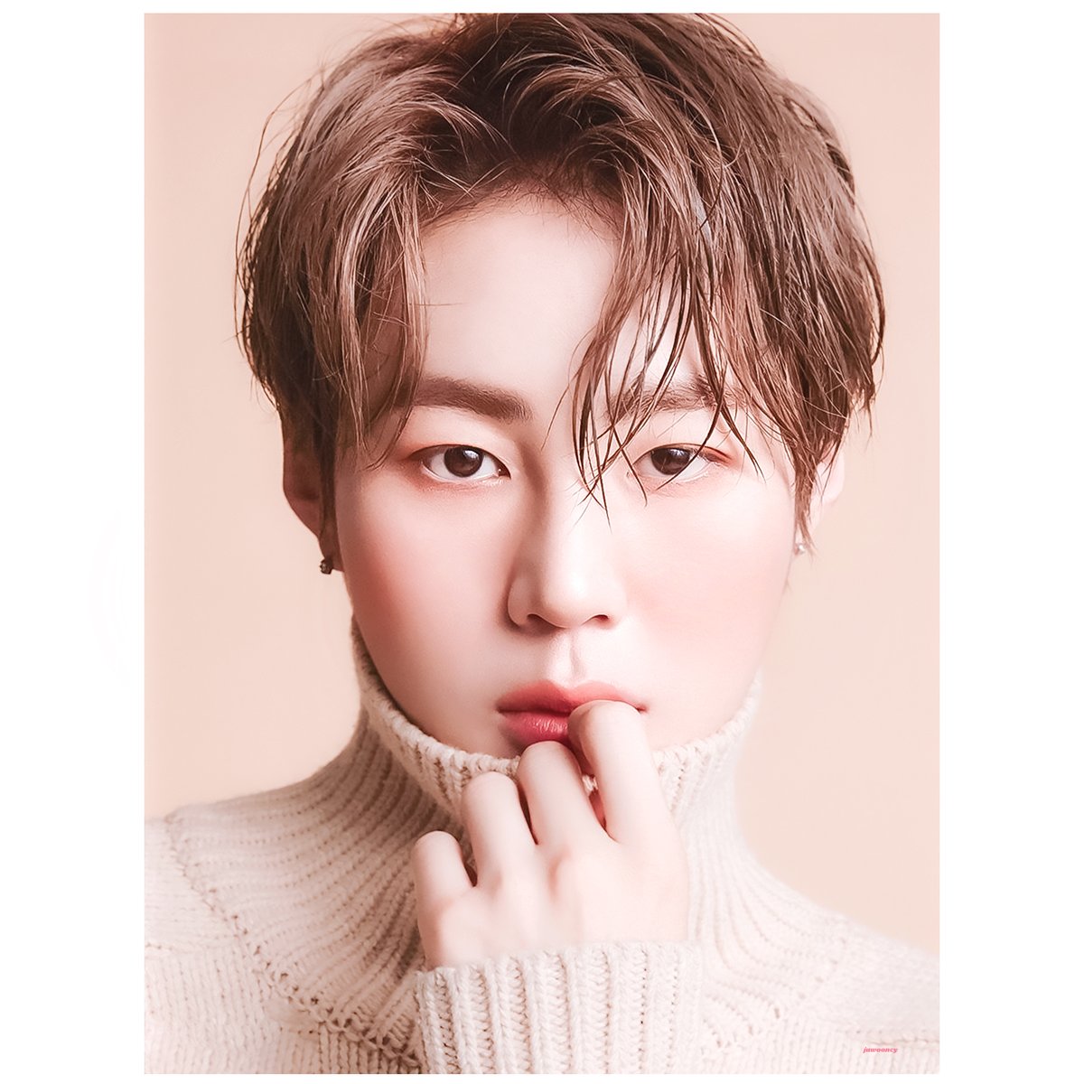 ✨👀✨

juwooncy.tistory.com/17

#하성운 
#베네피트하성운 
#베네피트