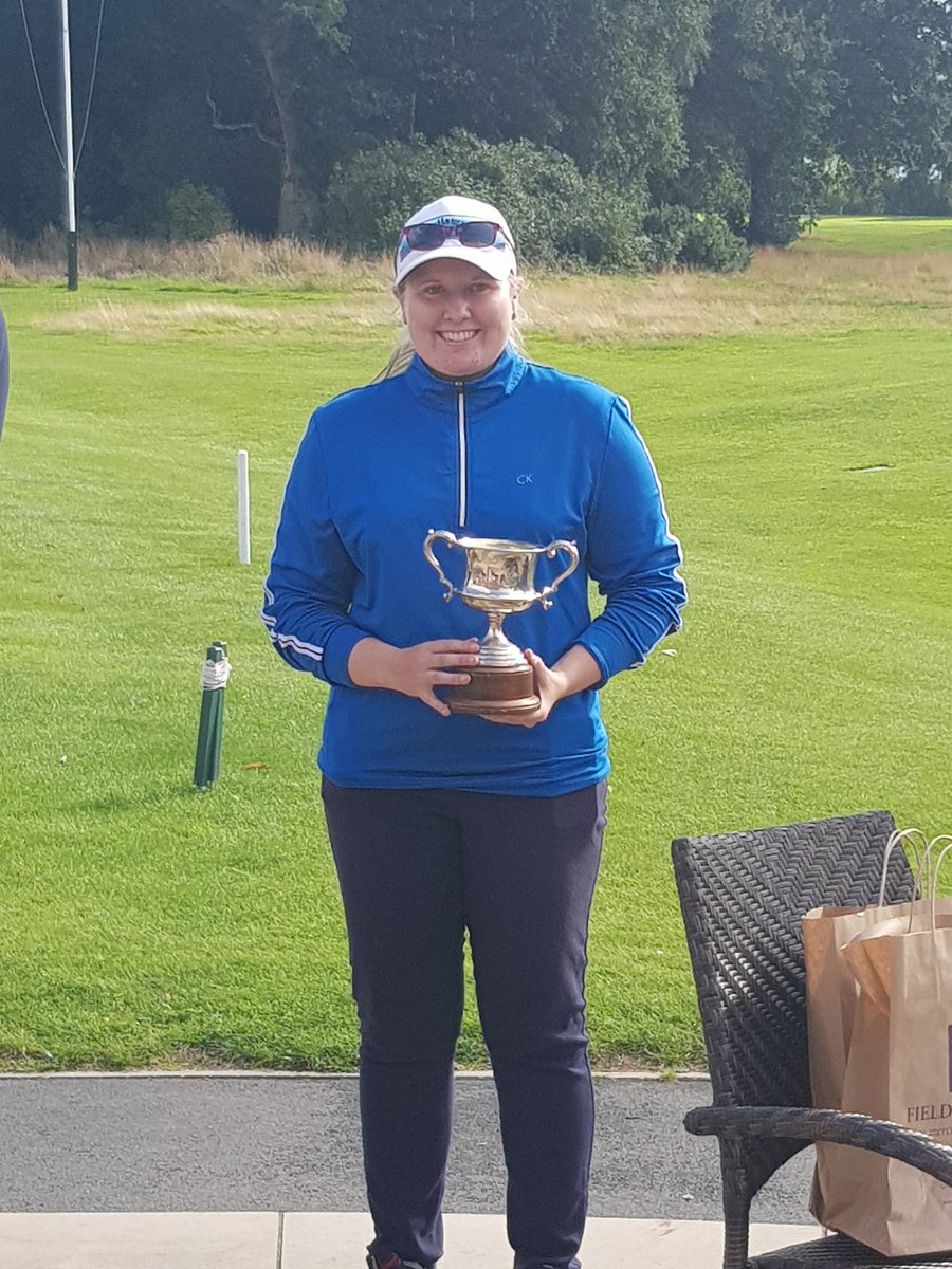 fulfordgcjnrs's tweet photo. Fulfords Juniors once again are front and centre, but #TopKnocking goes @JodieHimsworth winning the Ladies Club Championship!
@hbramleyy and @ewill901 ran Jamie Miller close in the boys... as always, we are very proud of our Juniors https://t.co/MXTWYbHrf4