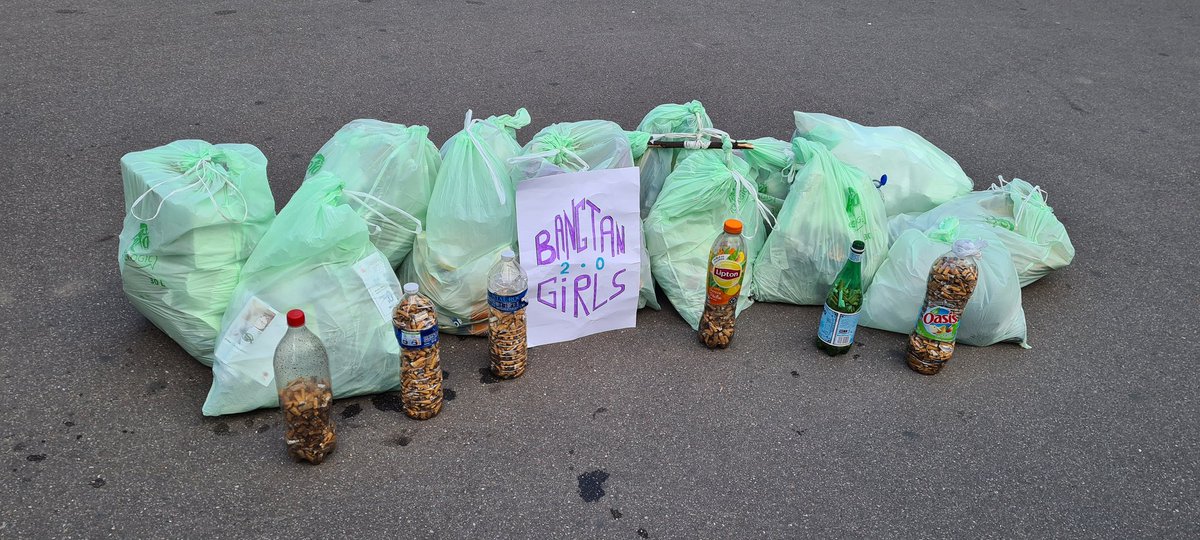 Kamiiiiyou's tweet photo. Aujourd'hui notre team
Bangtan Girls 2.0 a participé au
Clean Up for JK pt.2 !
Nous avons passées une magnifique journée entre ARMY et avons ramassées énormément de déchets...
488L en 2h c'est vraiment beaucoup...
@BTS_twt
#CleanUpForJK
#CleanUpForJKParis
#JungkookDay https://t.co/ZrY0bORbPb