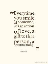 KristinaLilaa's tweet photo. "Everytime you smile at someone, it is an action of love, a gift to that person, a beautiful thing." ✨🌼
- Mother Teresa ❣️
#ThinkBIGSundayWithMarsha #SmileAlways #BeKind #love #BeHappy #MotherTeresa #InspirationalQuotes #illcomeback #HappySunday #happymonday https://t.co/lIdDBy06VJ