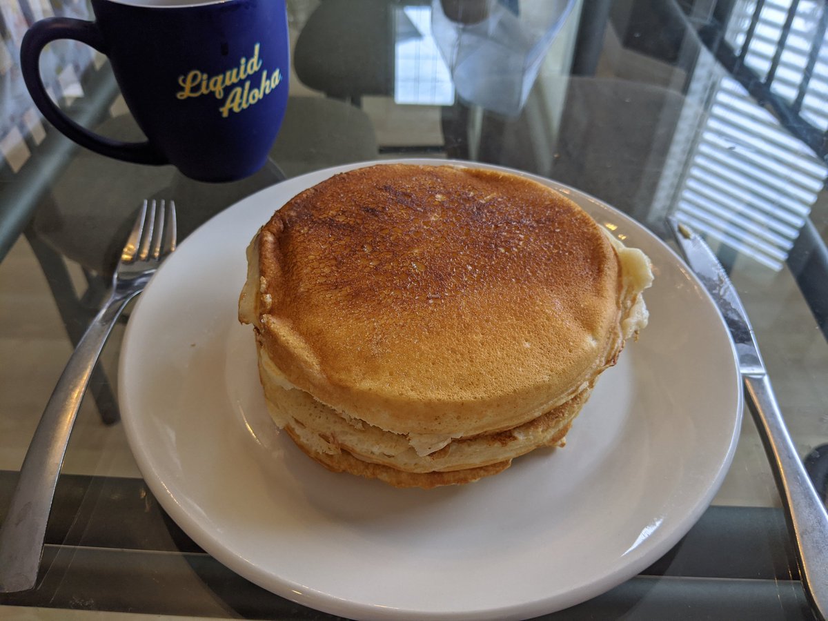 goldenmulletman's tweet photo. Pancakes! This recipe dirties two extra bowls but it's worth it. They are so fluffy and delicious. #breakfast #AllTheGluten #CarbsForDays https://t.co/lxldFBujNM
